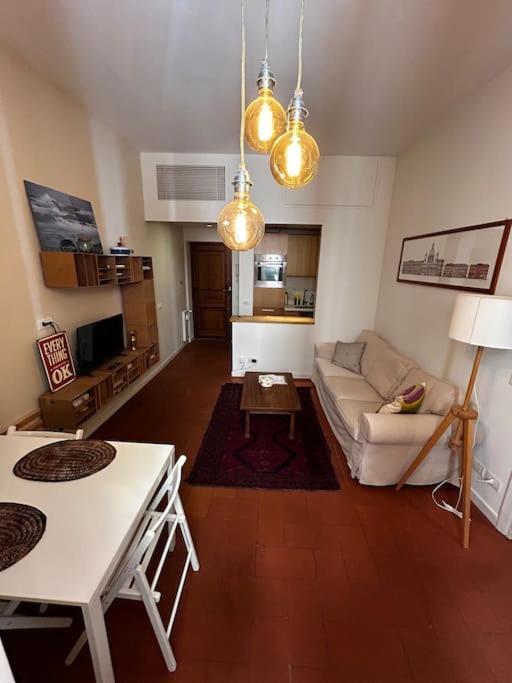 Colosseum Apartment - Your Cozy Roman Escape Extérieur photo