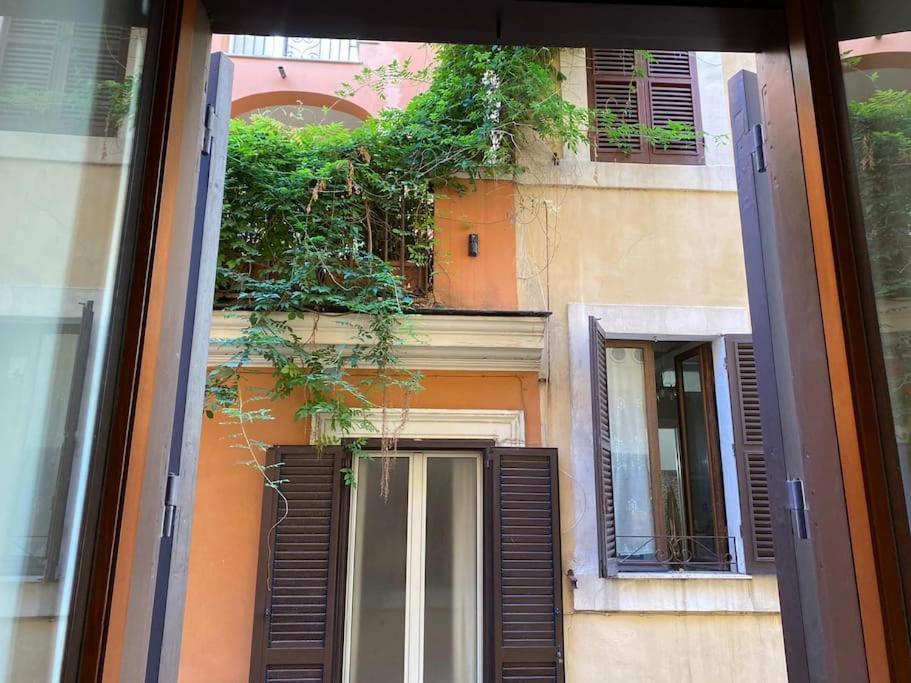 Colosseum Apartment - Your Cozy Roman Escape Extérieur photo